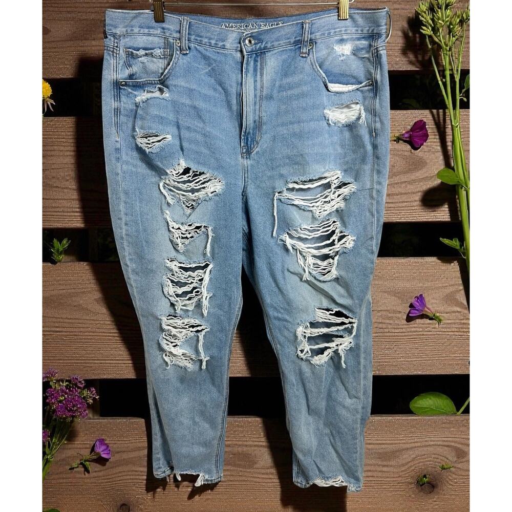 American Eagle Mom Jeans Sz 20 Regular Distressed Torn Medium Blue Wash Raw Hem - Picture 1 of 7